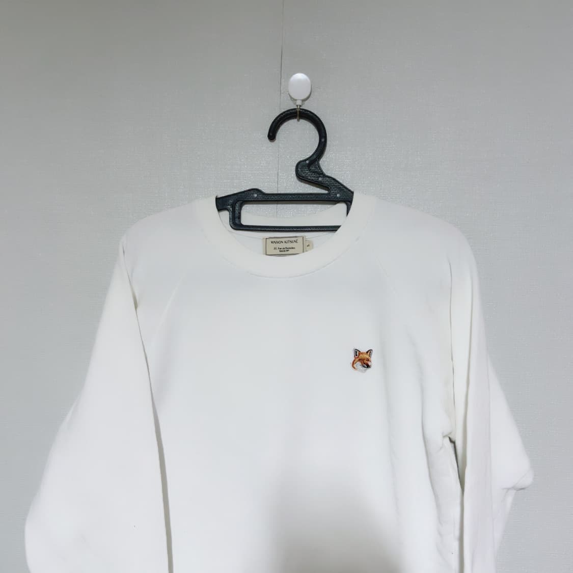 메종키츠네 화이트 봄 공용 맨투맨 상품이미지2