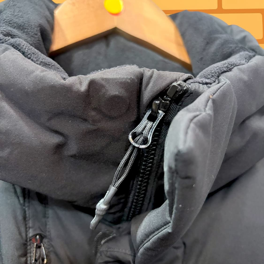 The North Face 블랙 패디드 자켓 (M) 상품이미지3