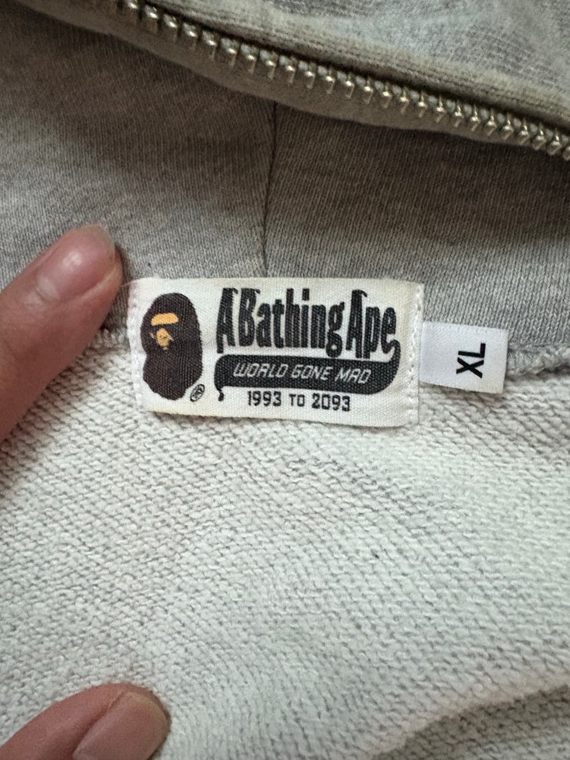 베이프 샤크후드집업 반카모 xl 판매합니다 상품이미지3