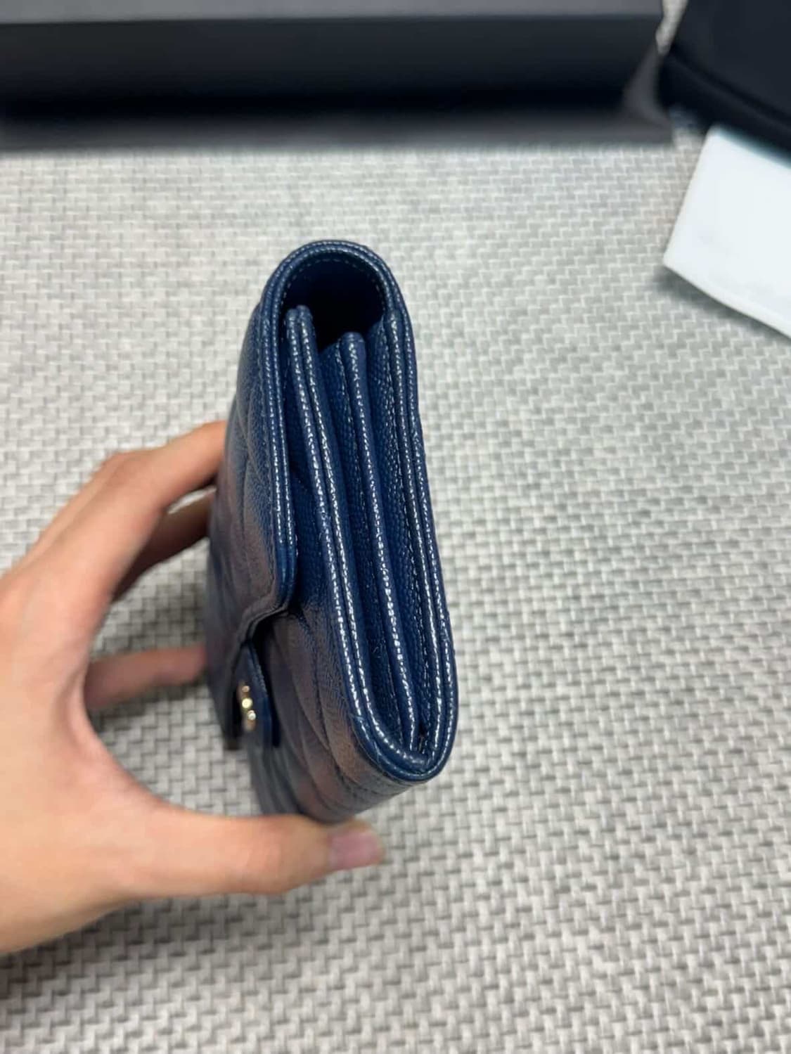 샤넬 27번대 금장 장지갑 상품이미지3