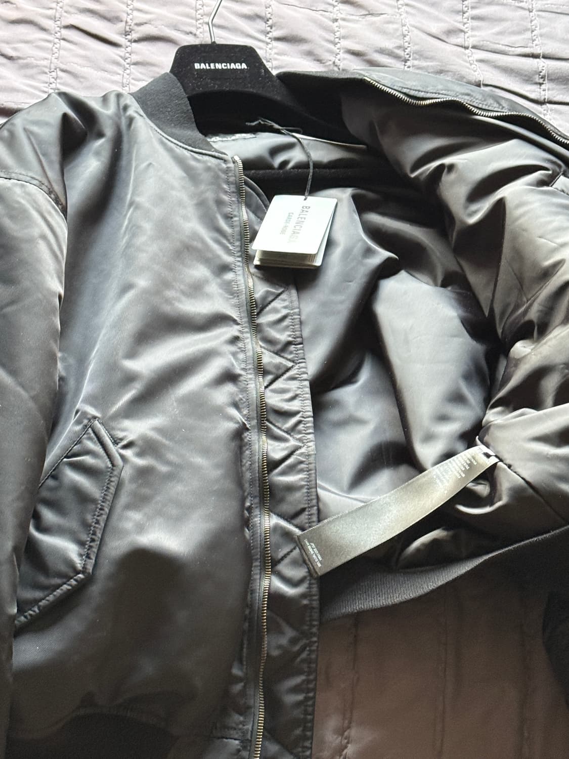 발렌시아가 스탠다드 봄버 M (TMO) 상품이미지7