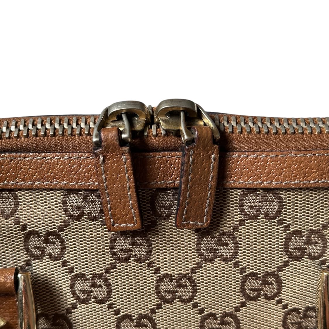 [OS] 구찌 GG캔버스 스터드 핸드백 상품이미지5