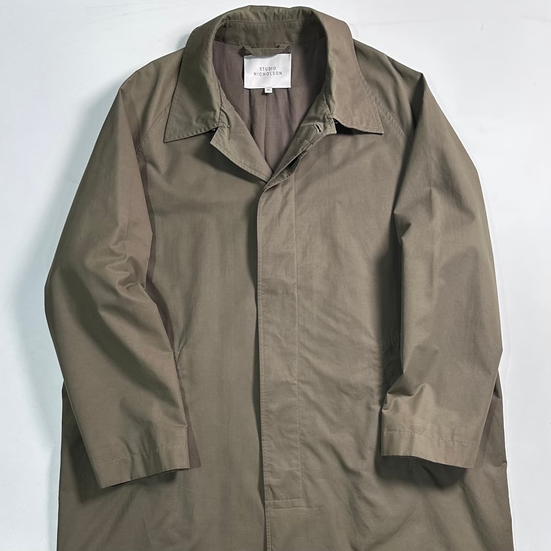 스튜디오니콜슨 카키 싱글 트렌치 코트 상품이미지1