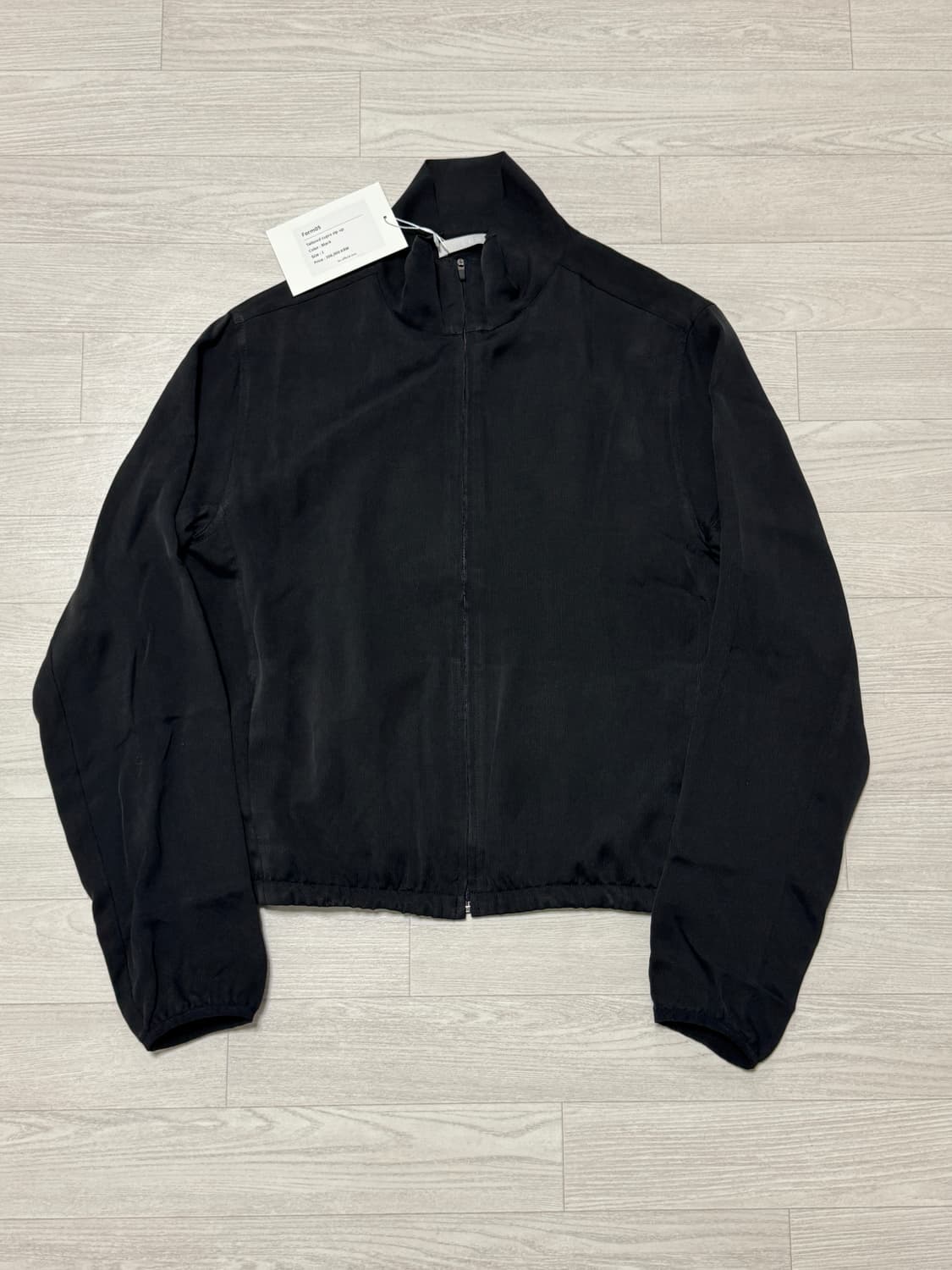 레스 테일러드 큐프라 집업 블랙 1사이즈 상품이미지1