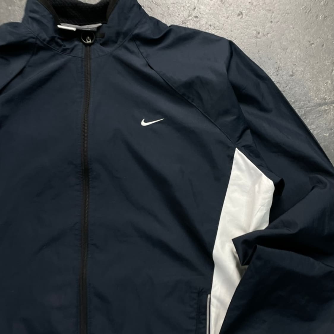 105 나이키 스우시 바람막이  상품이미지2