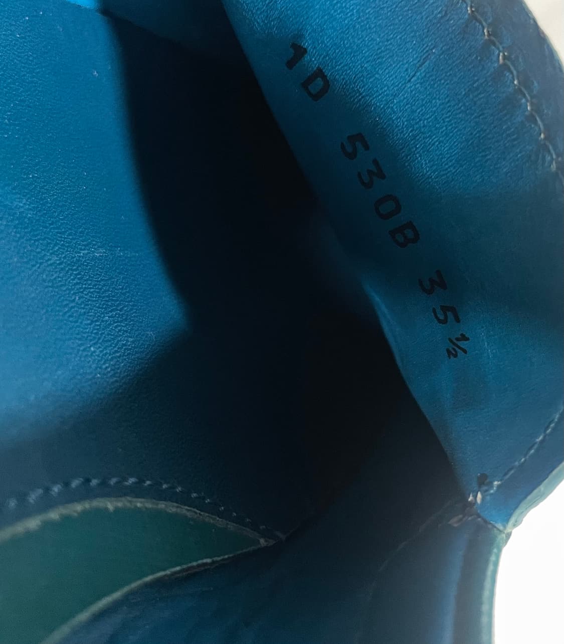 프라다 에나멜 리본 드라이빙 로퍼 상품이미지9