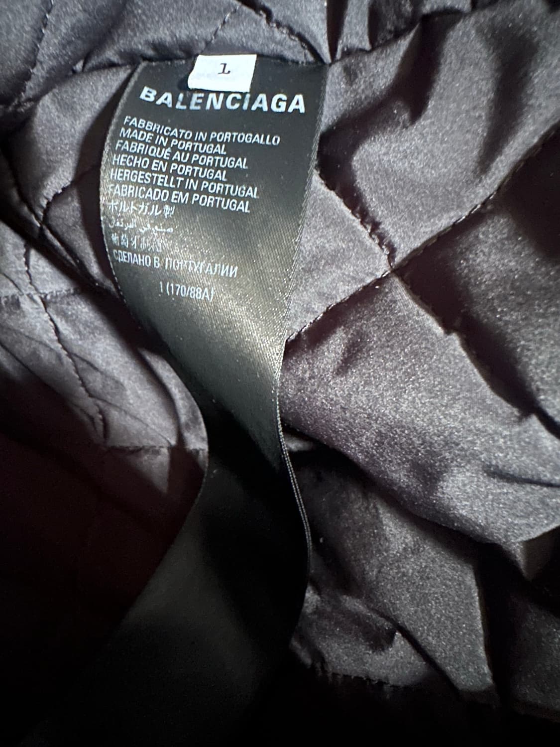 발렌시아가 킥 파카 1 상품이미지4