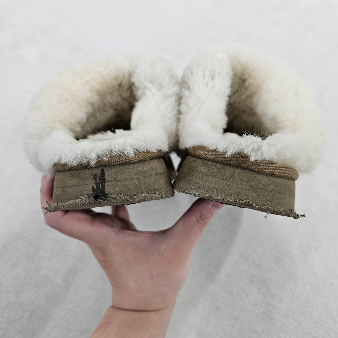 [6] UGG 디스케트 슬리퍼 체스트넛 0121Y2 상품이미지3