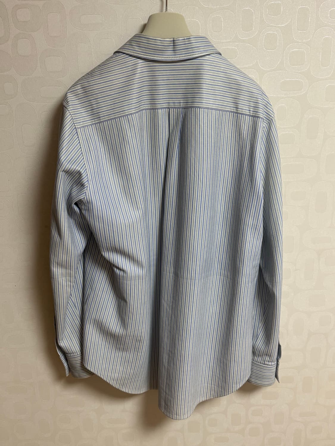 보테가베네타 레더 스트라이프 셔츠 50 상품이미지4