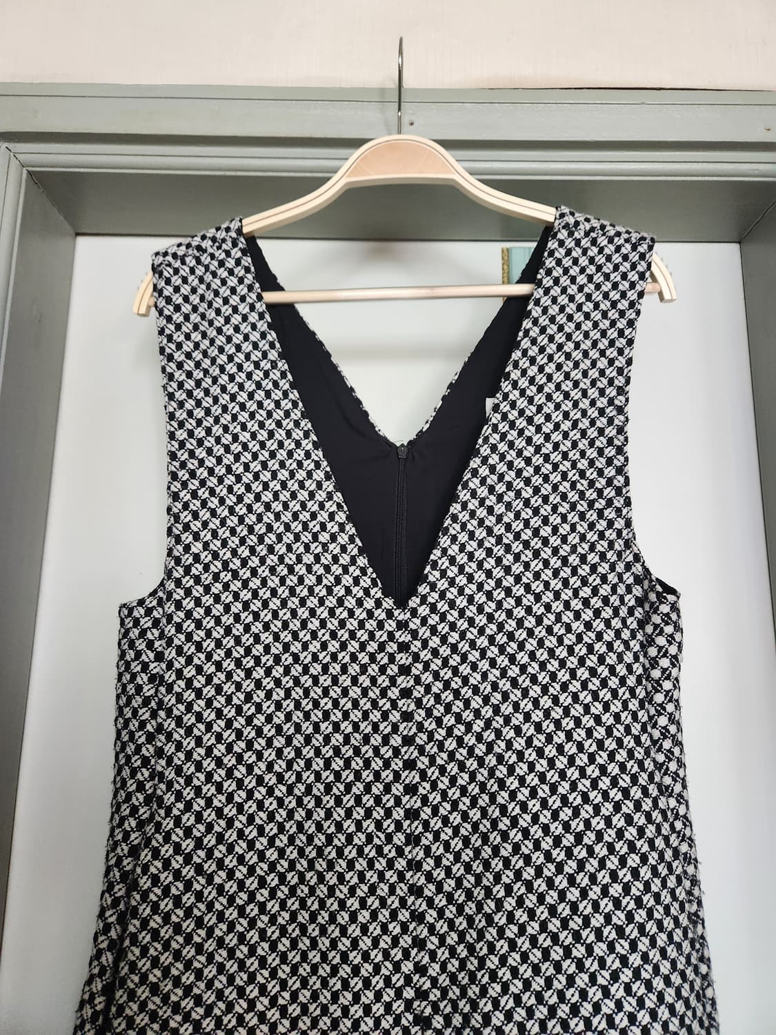 제로스트릿 브이넥 핀턱 트위드 원피스 상품이미지3