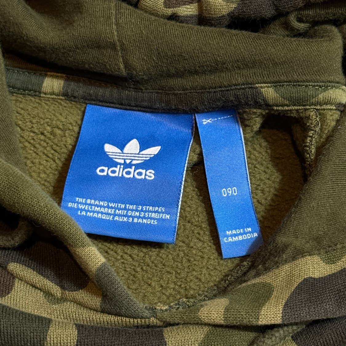 아디다스 빅로고 카모 후드티  상품이미지4