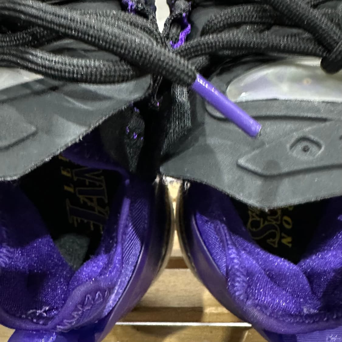 275) 나이키 농구화 남성 남자 농구화 르브론 18 레이커스 상품이미지8