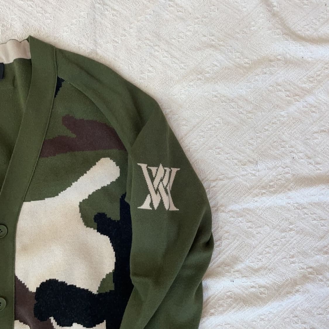 [105] 어뉴 골프 카모 패턴 가디건 상품이미지3