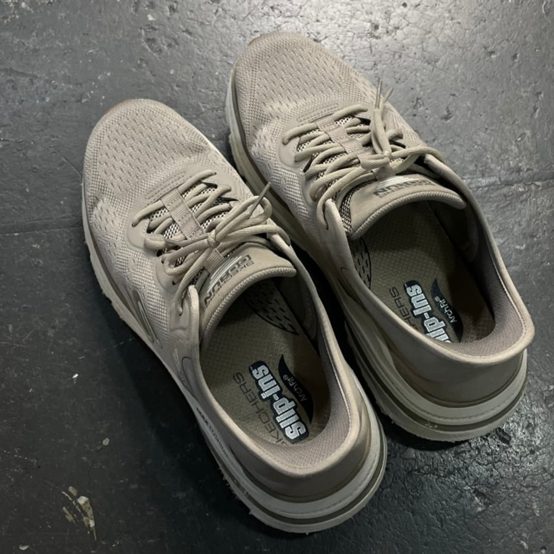 280 스케처스 고런 맥스쿠셔닝 런닝화 상품이미지2