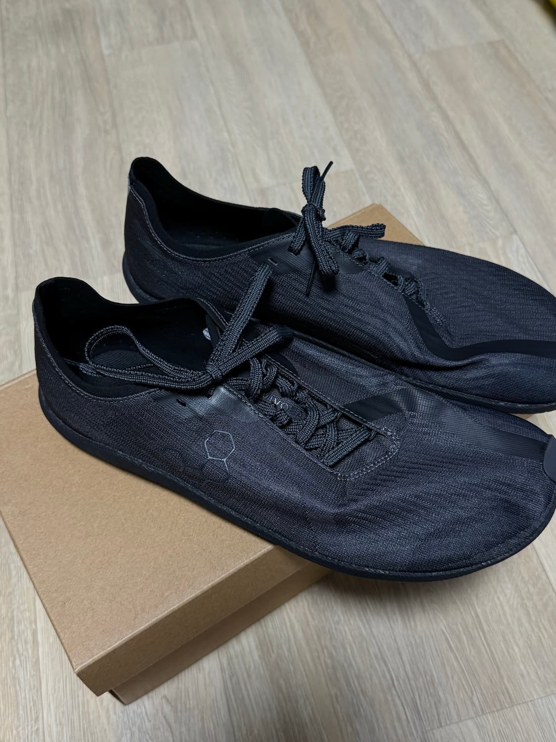 비보베어풋 Vivobarefoot Primus Flow. 270 상품이미지3