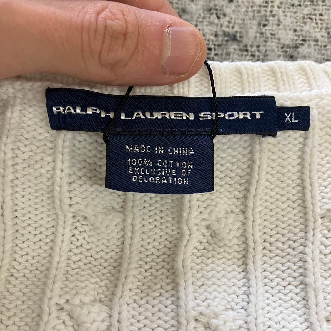 60 폴로 브이넥 니트 화이트 상품이미지3