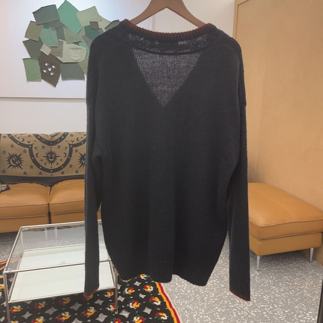 골라 올드스쿨 브이넥 오버핏 패치로고 니트 가디건 L C07926 상품이미지4