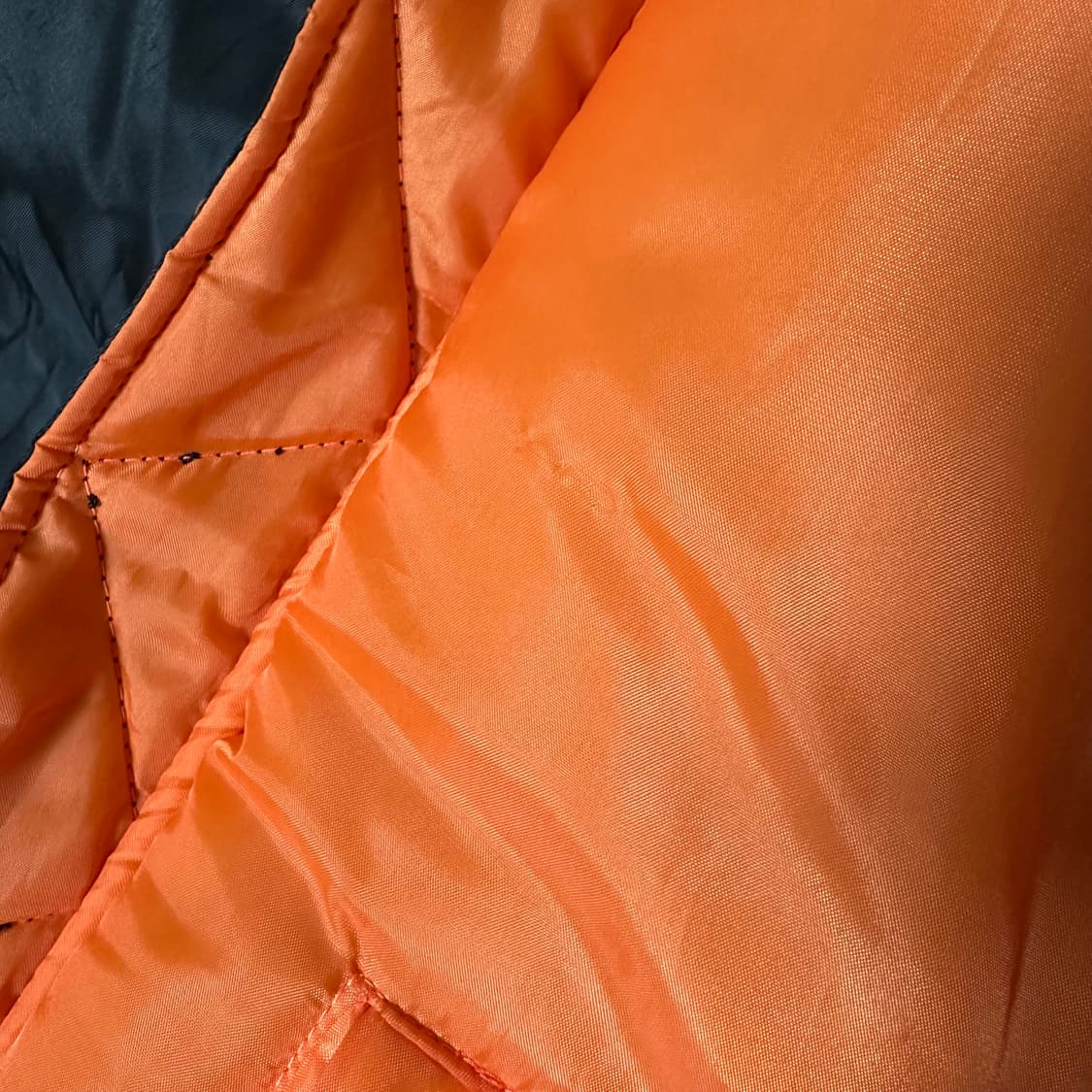 [OS] 베트멍 초판 절개 봄버 자켓 블랙 상품이미지10