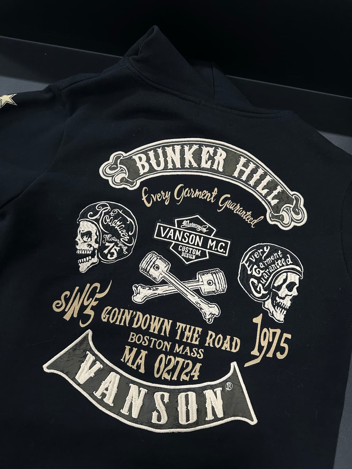 벤슨 스컬 로고자수 후드집업 상품이미지6