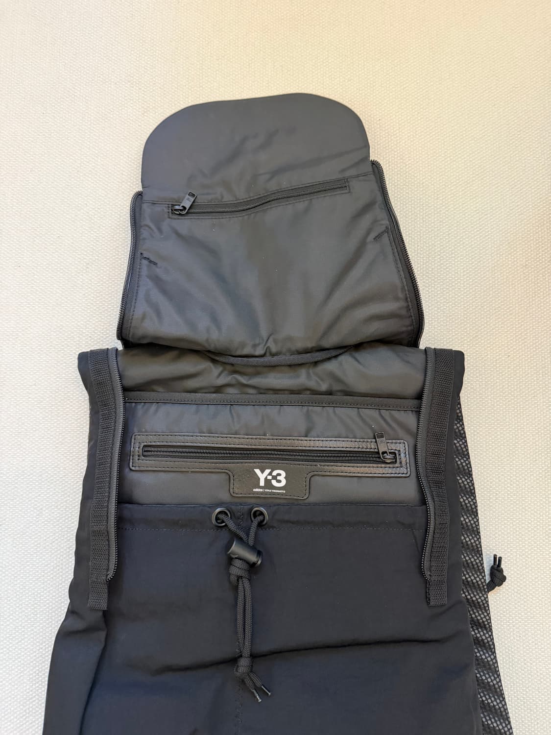 Y-3 런닝 백팩 (1회 착용) 상품이미지7