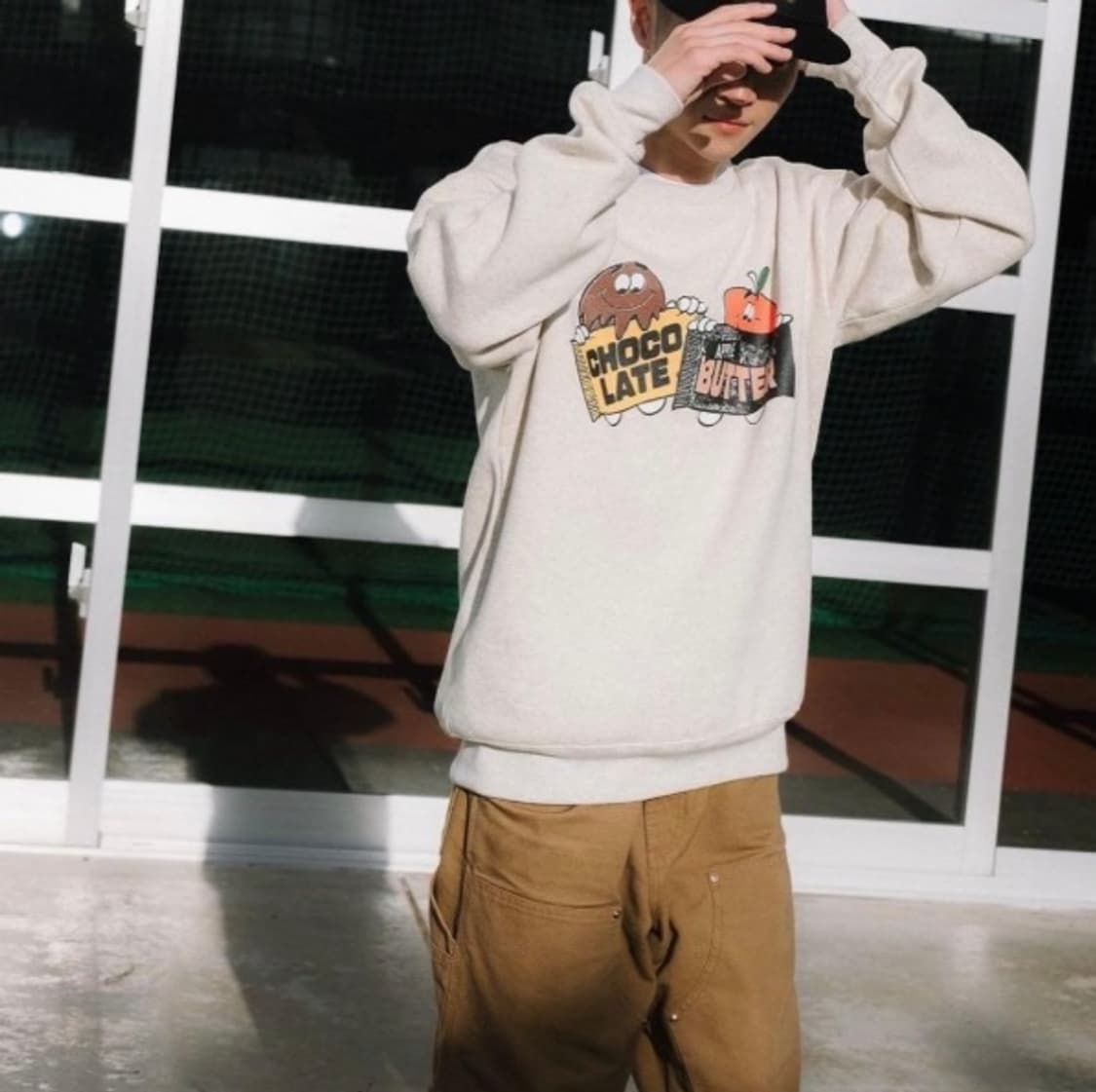 애플버터스토어 x 초콜렛 지져스 팝업 한정 스웻셔츠 애쉬그레이 XL 상품이미지8