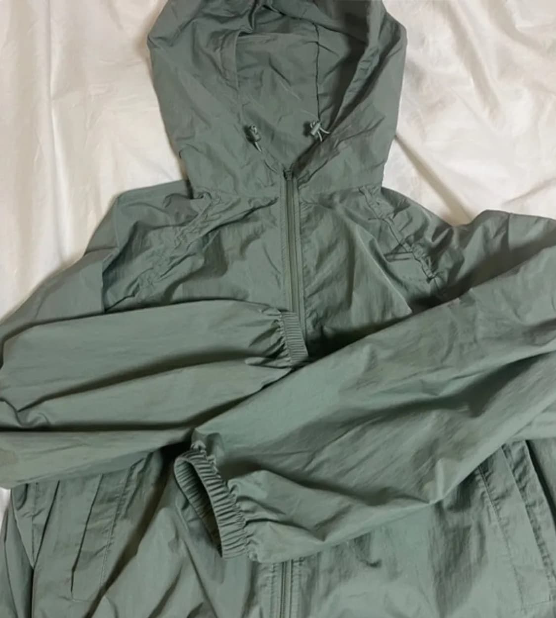 무신사 스탠다드 우먼즈 바람막이 윈드브레이커  상품이미지6