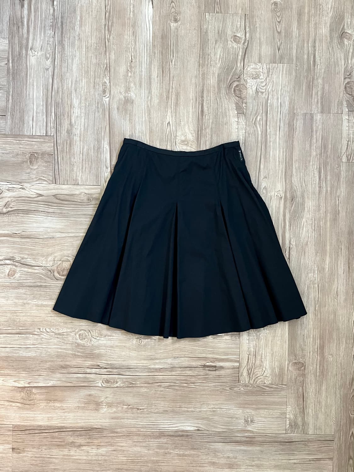 ARMANI JEANS 플레어 블랙 스커트 상품이미지2