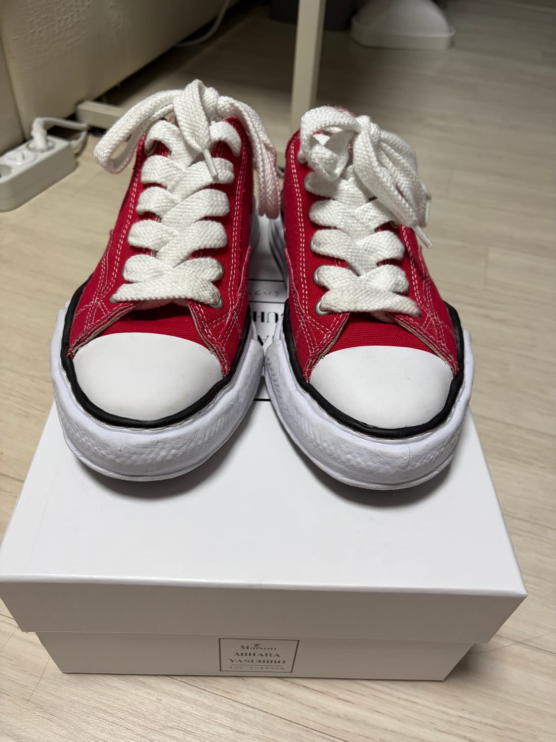 [판매] 메종 미하라 야스히로 피터슨 OG 솔 캔버스 로우 스니커즈 레드 상품이미지4
