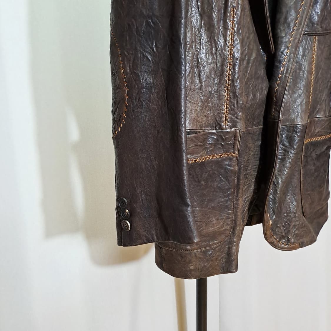 (택포) 인터메조 빈티지 크링클 양가죽 블레이저 100 B304 상품이미지4