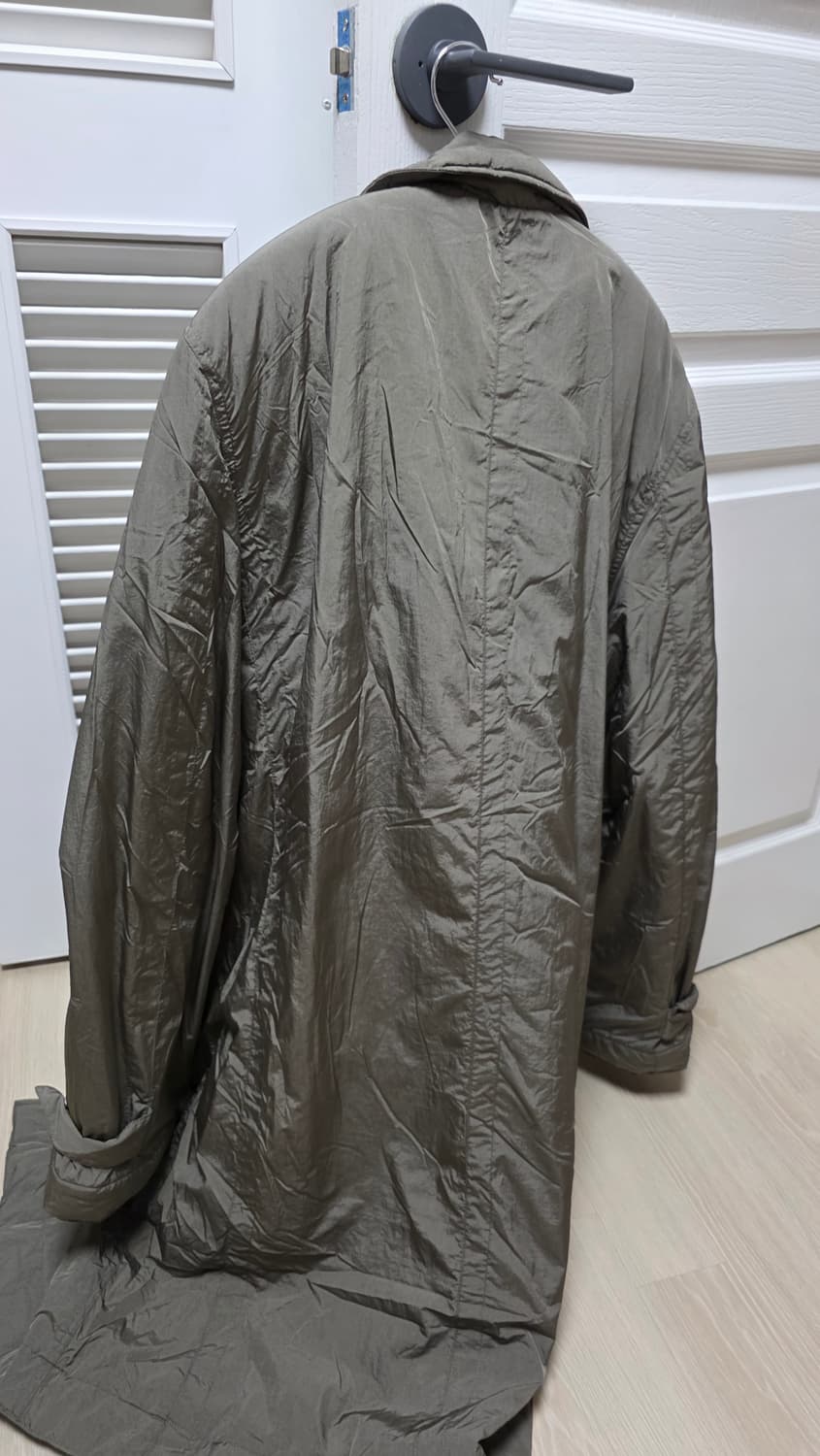 르마드 나일론 패디드 맥코트 상품이미지4