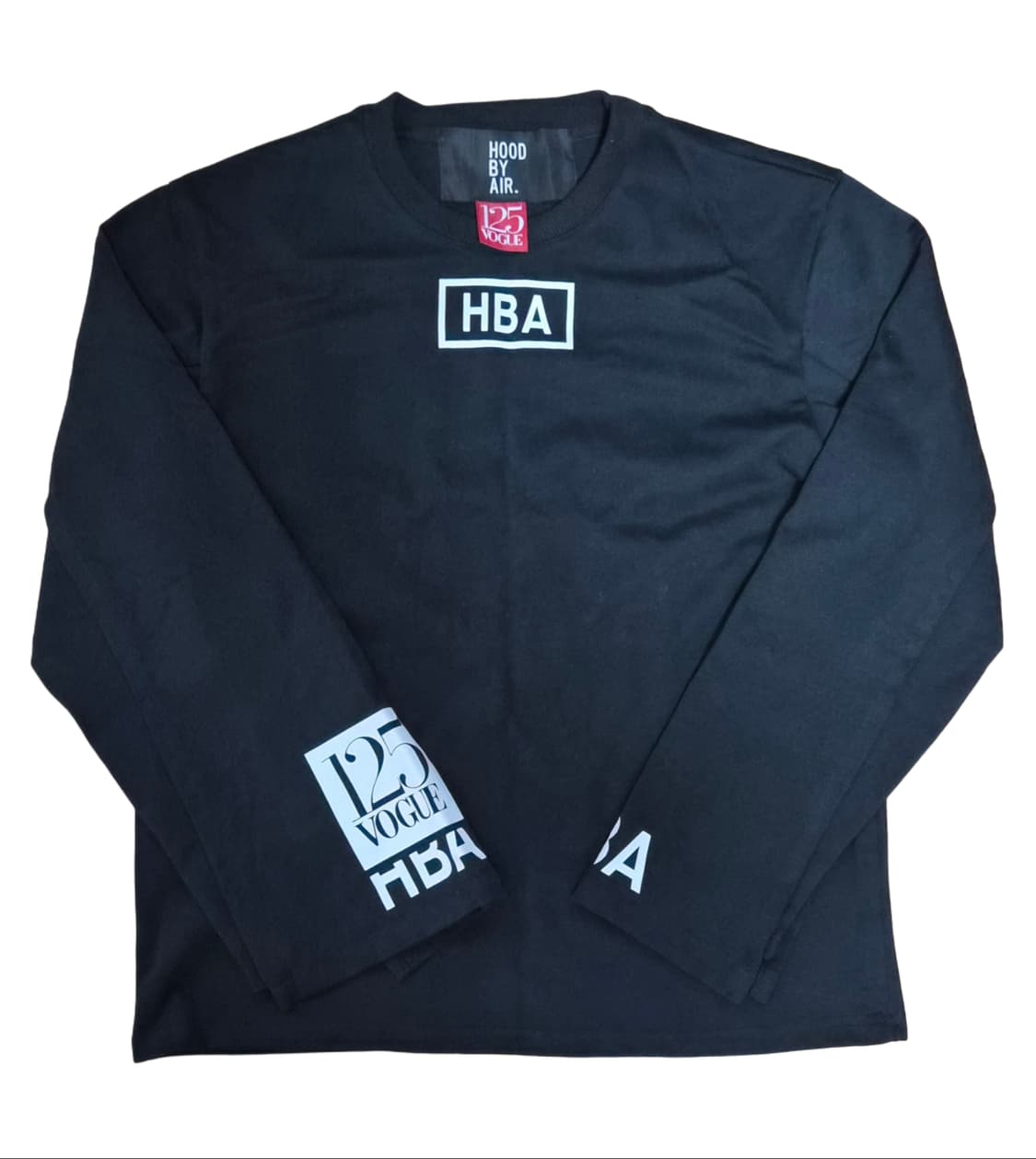 HBA × VOGUE 125주년 콜라보 티셔츠 (플레이보이카티 착용) 상품이미지2