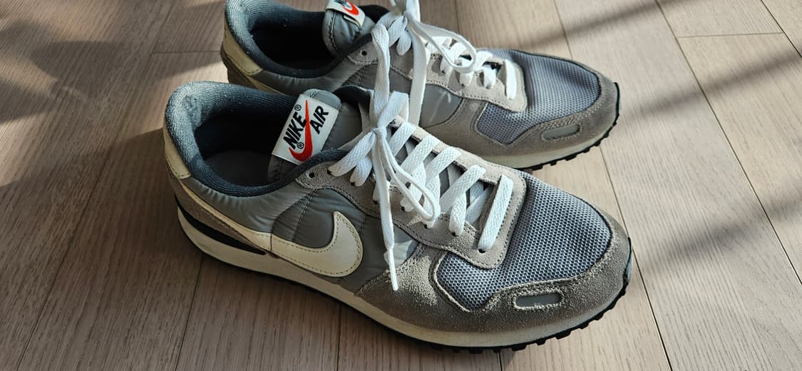 나이키 볼텍스 레트로 그레이 상품이미지4