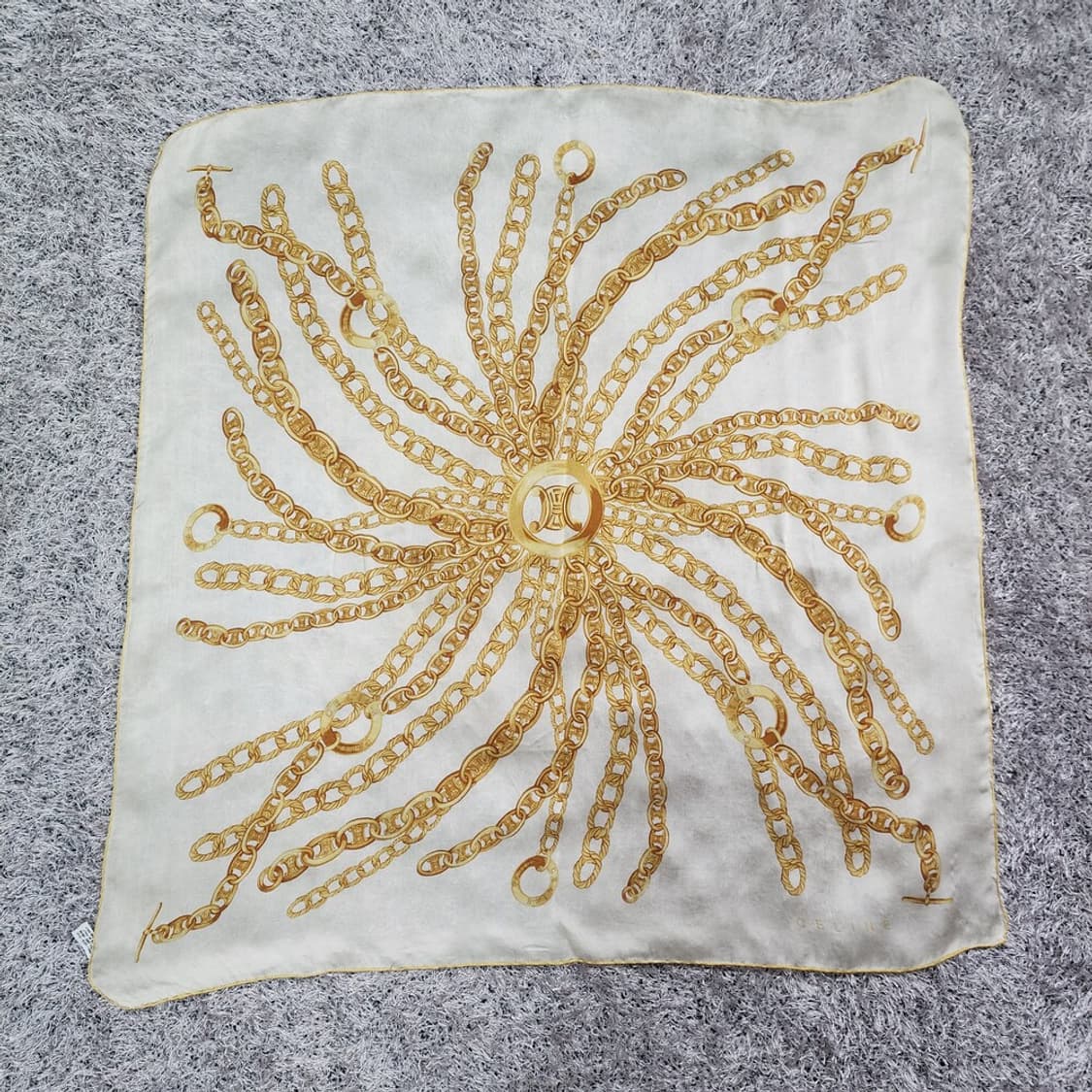 셀린느 실크 스카프 상품이미지1