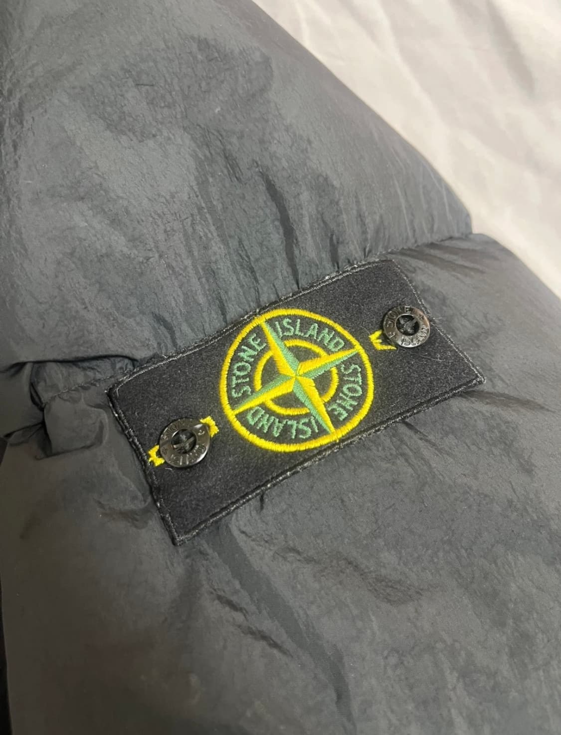 스톤아일랜드 크링클랩스 후드 패딩 블랙 M 상품이미지2