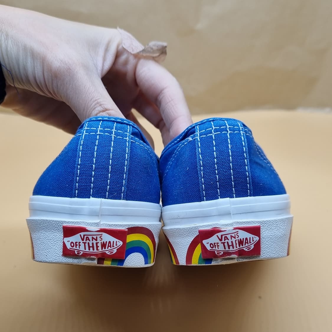 반스 어센틱 레인보우프린트 스니커즈230 상품이미지4