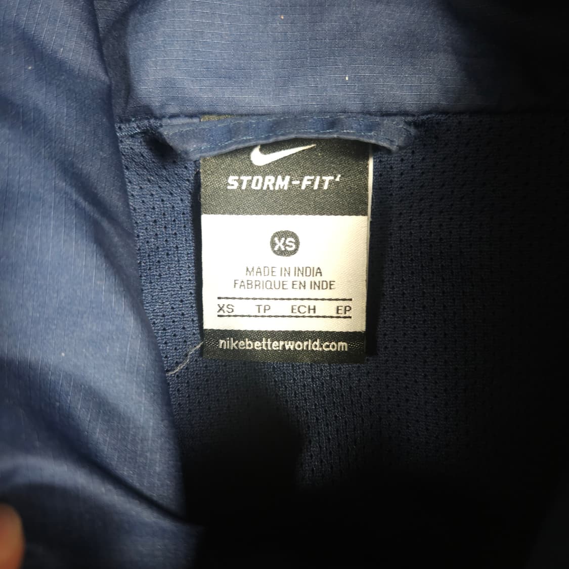 나이키 스우시 바르셀로나 바람막이  상품이미지4