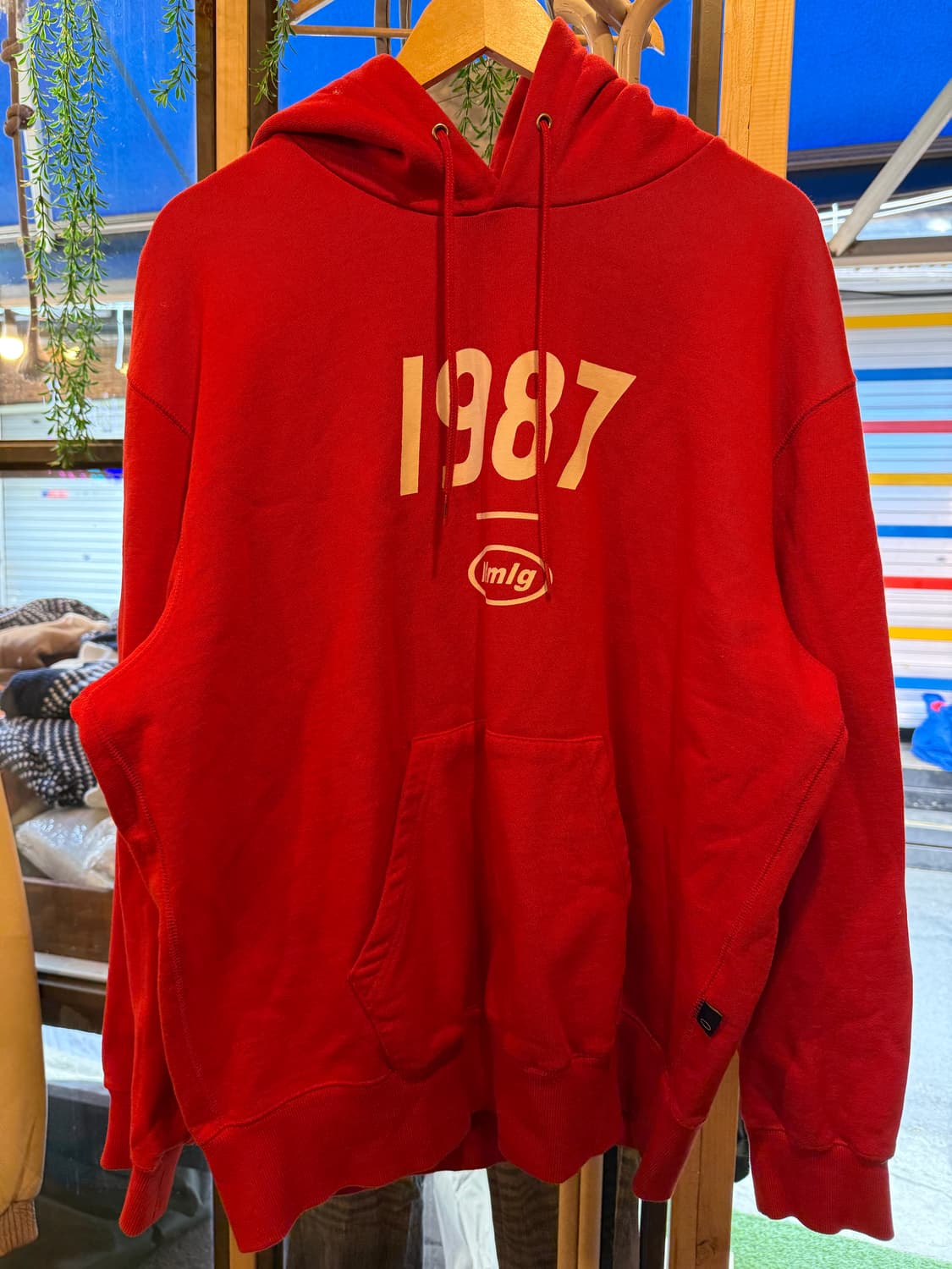 mmlg 레드 후드티 상품이미지1