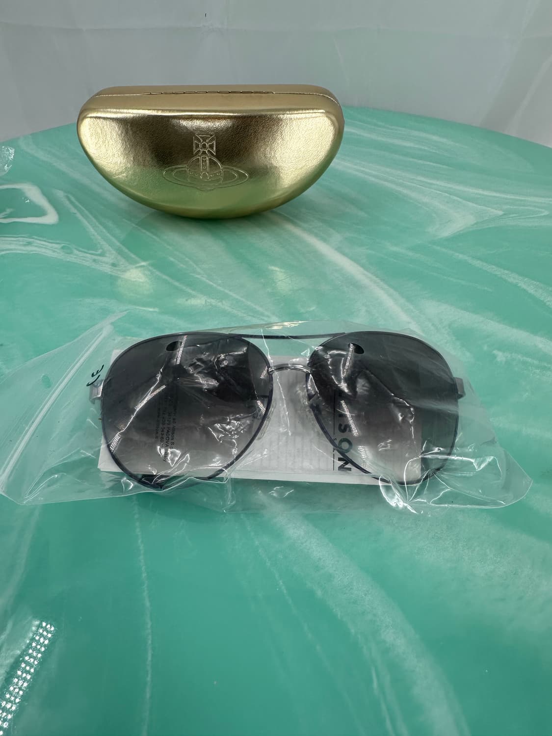 [새상품 무료배송] Made in Italy 비비안웨스트우드 선글라스 상품이미지2