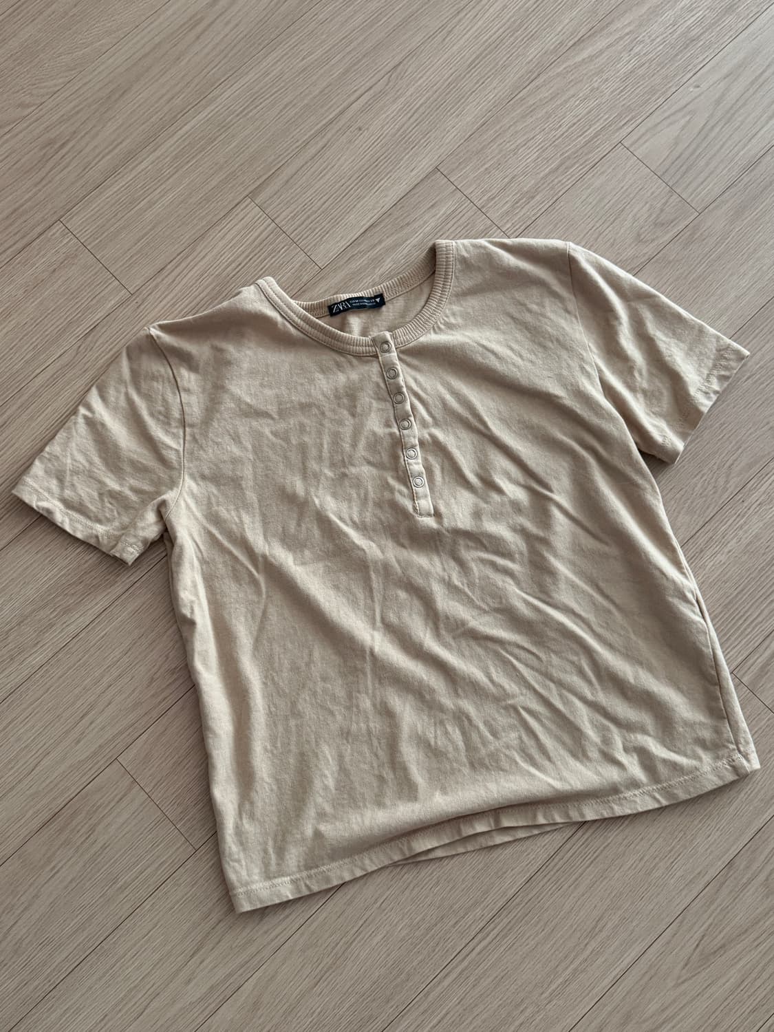 자라 베이직 버튼 반팔티 상품이미지1