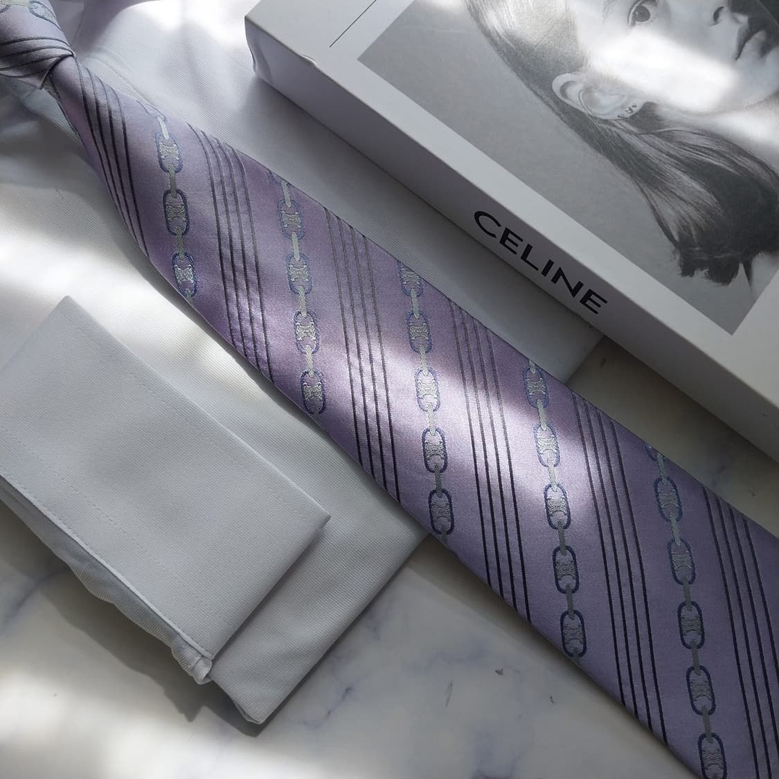 셀린느 실크 연보라 자수 패턴 넥타이 9.1cm A+등급 K2593
 상품이미지6
