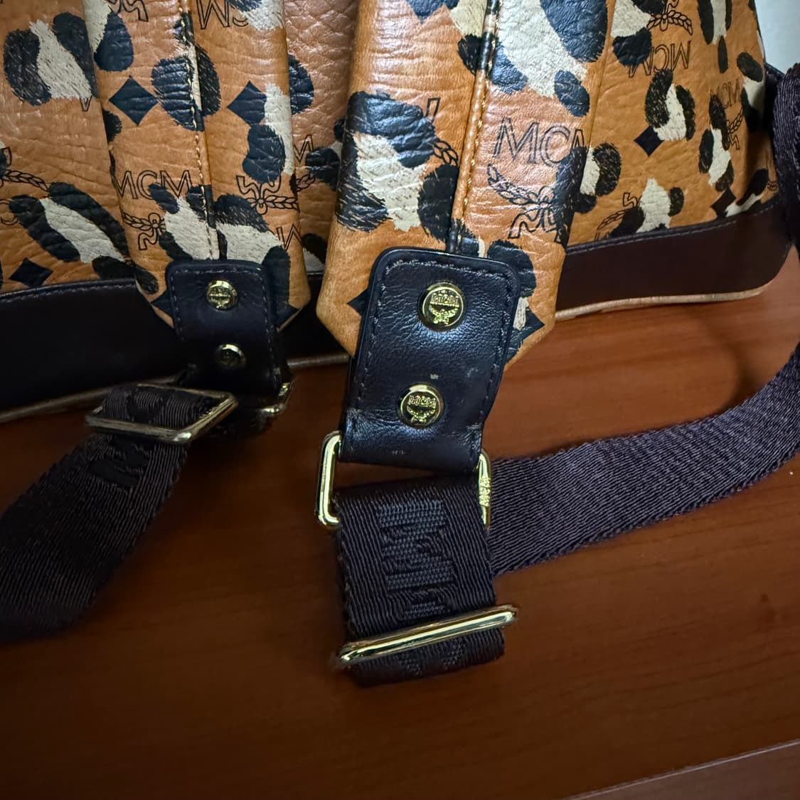 MCM 레오파드 브라운 백팩 상품이미지6