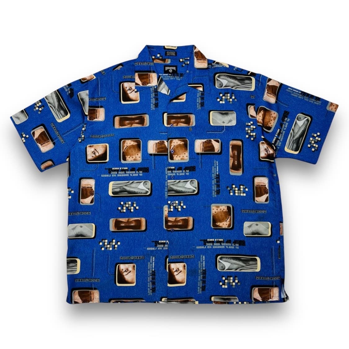 로카웨어 00s 올드스쿨 섹시 바디 걸 디지털 반팔 셔츠 상품이미지1