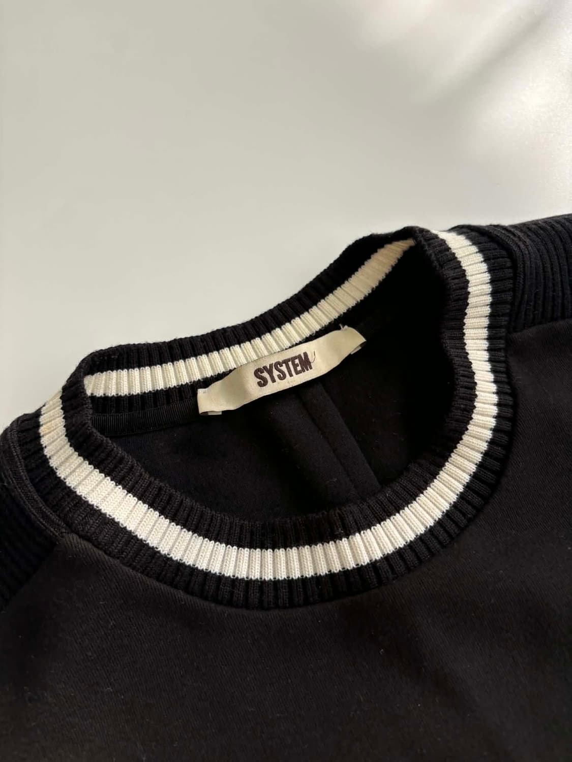 [105] 시스템 옴므 한섬 20ss 울 니트 맨투맨 스웻 셔츠 상품이미지3