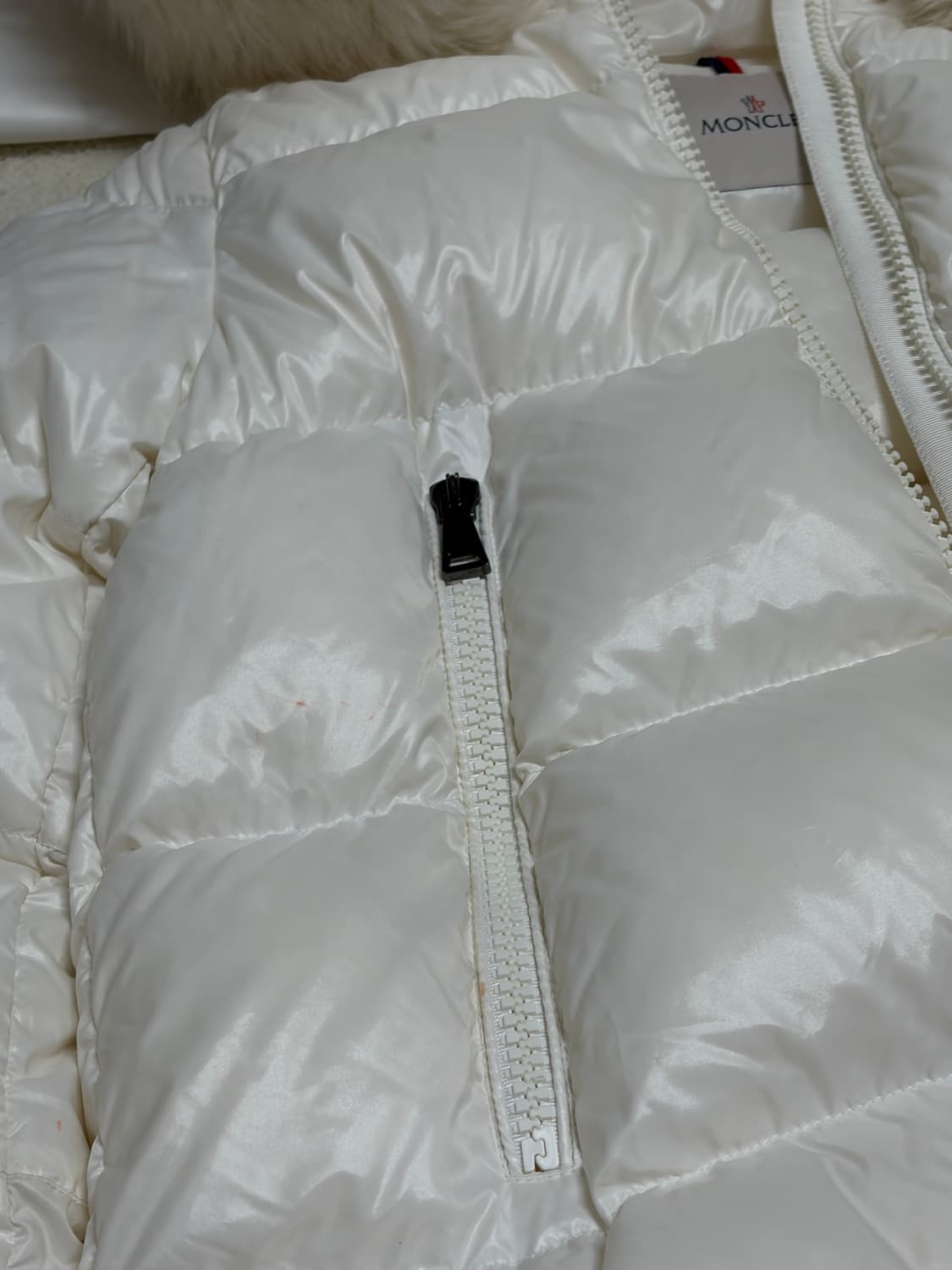 (A++) 22fw 몽클레어 라이체 패딩 2 몽클레어 여성 퍼 패딩 2 상품이미지3