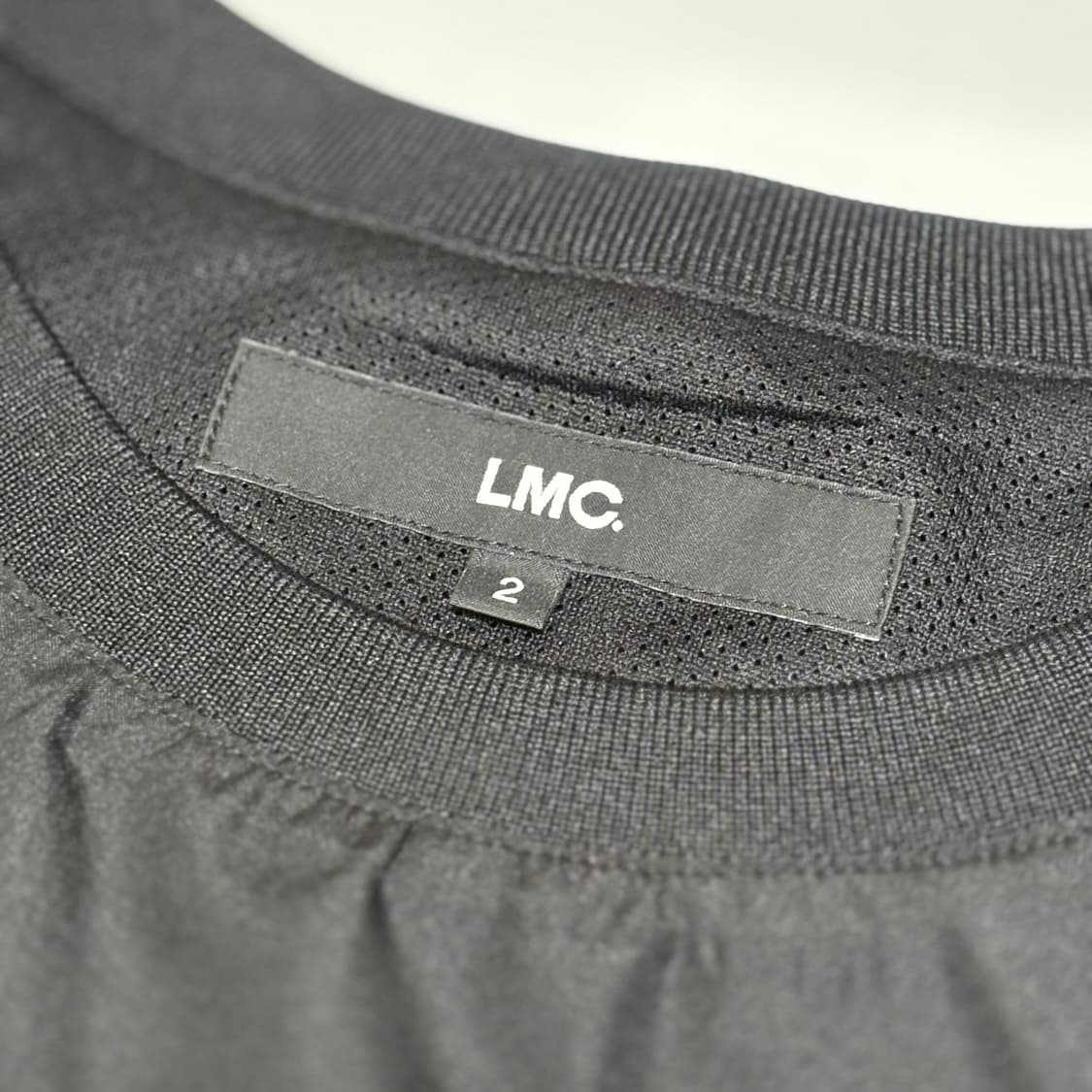 [LMC] 엘엠씨 액티브 기어 나일론 웜업 풀오버  상품이미지6