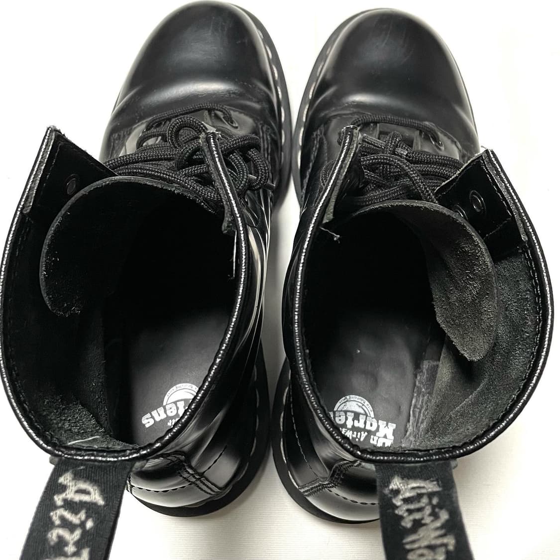 닥터마틴 8홀 화이트 스티치  상품이미지8