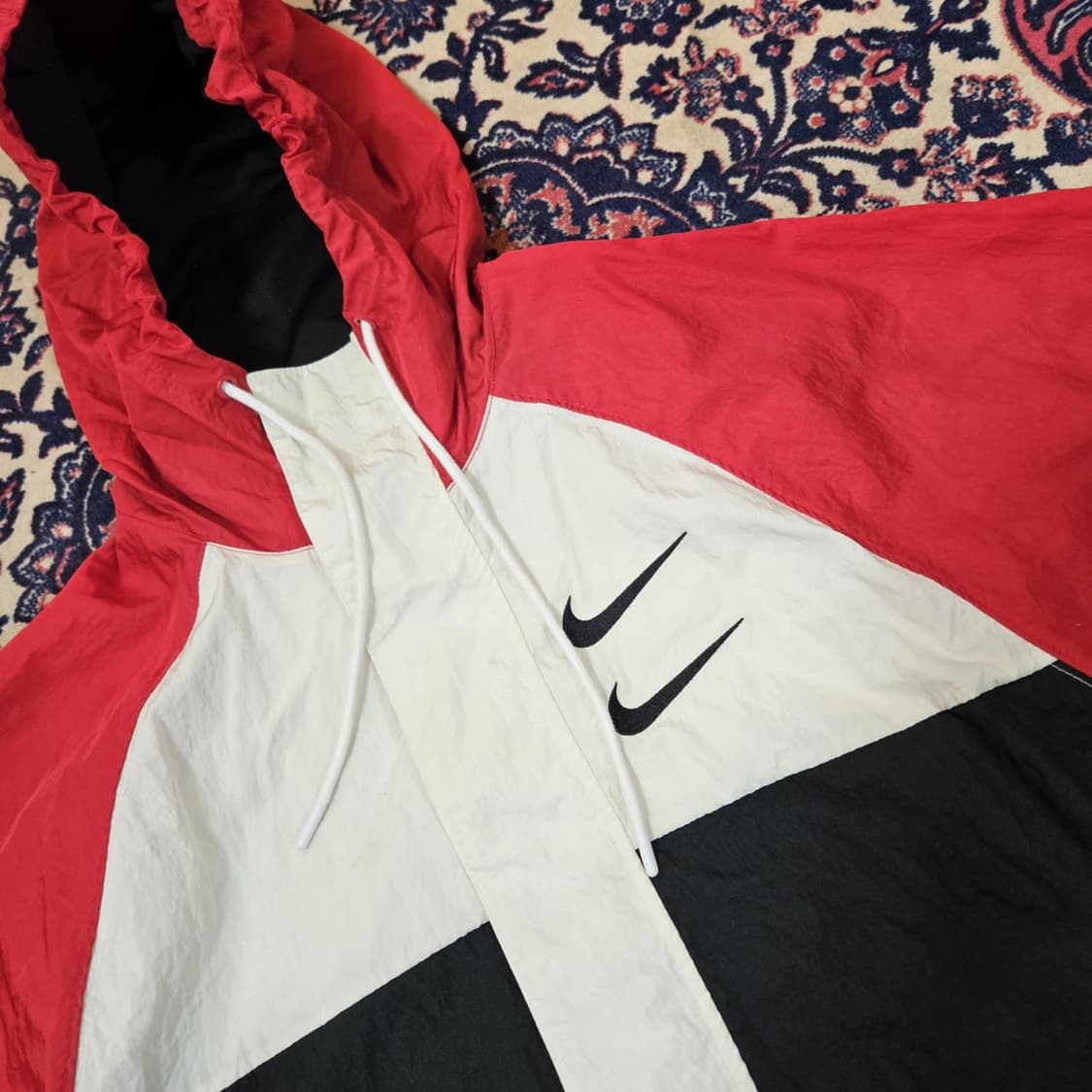 나이키(Nike) 더블 스우시 빽로고 바람막이 공용 상품이미지2