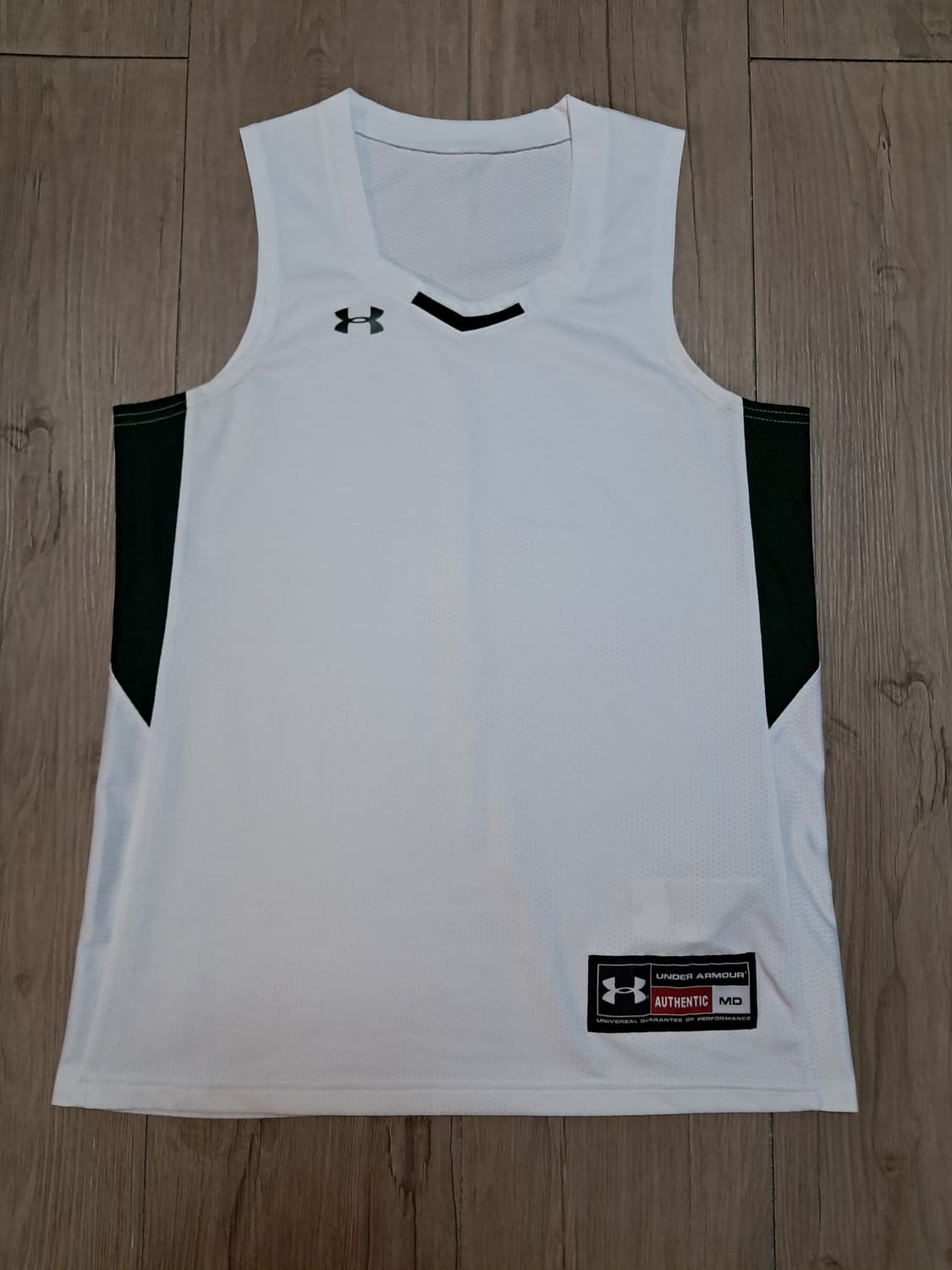 언더아머 여성 민소매티 M 상품이미지3