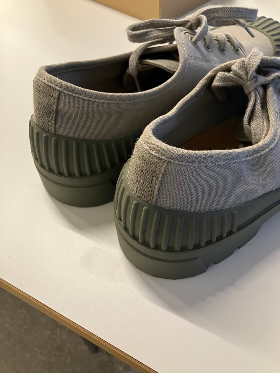 아르켓 스니커즈 카키/ 그레이 45 상품이미지3