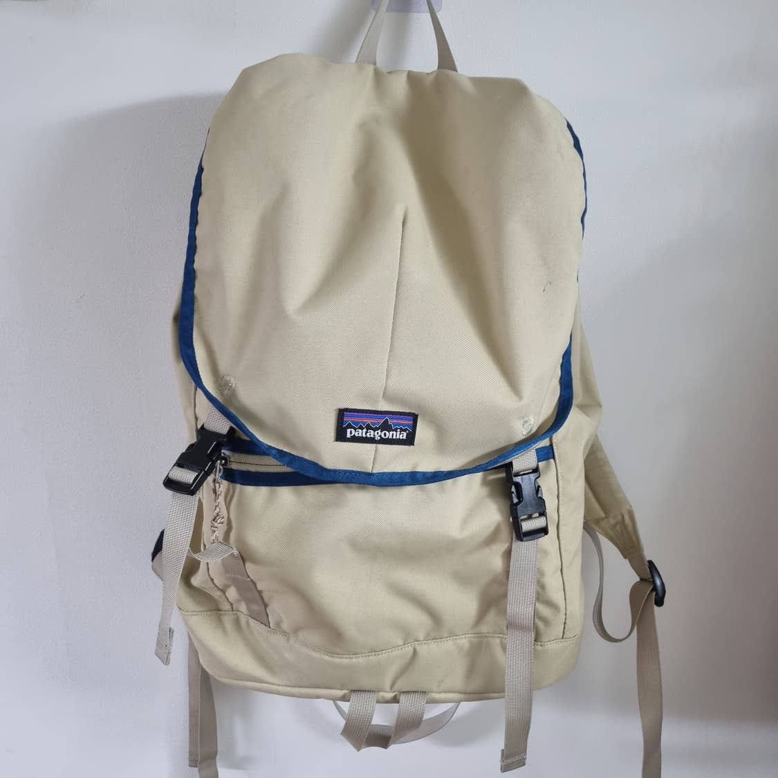 파타고니아 베이지 백팩 상품이미지3